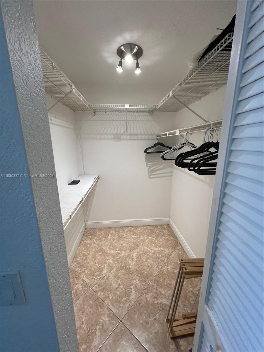 2301 S Ocean Dr 506, Hollywood, Florida 33019, 1 Bedroom Bedrooms, ,1 BathroomBathrooms,Residential,For Sale,2301 S Ocean Dr 506,A11530882