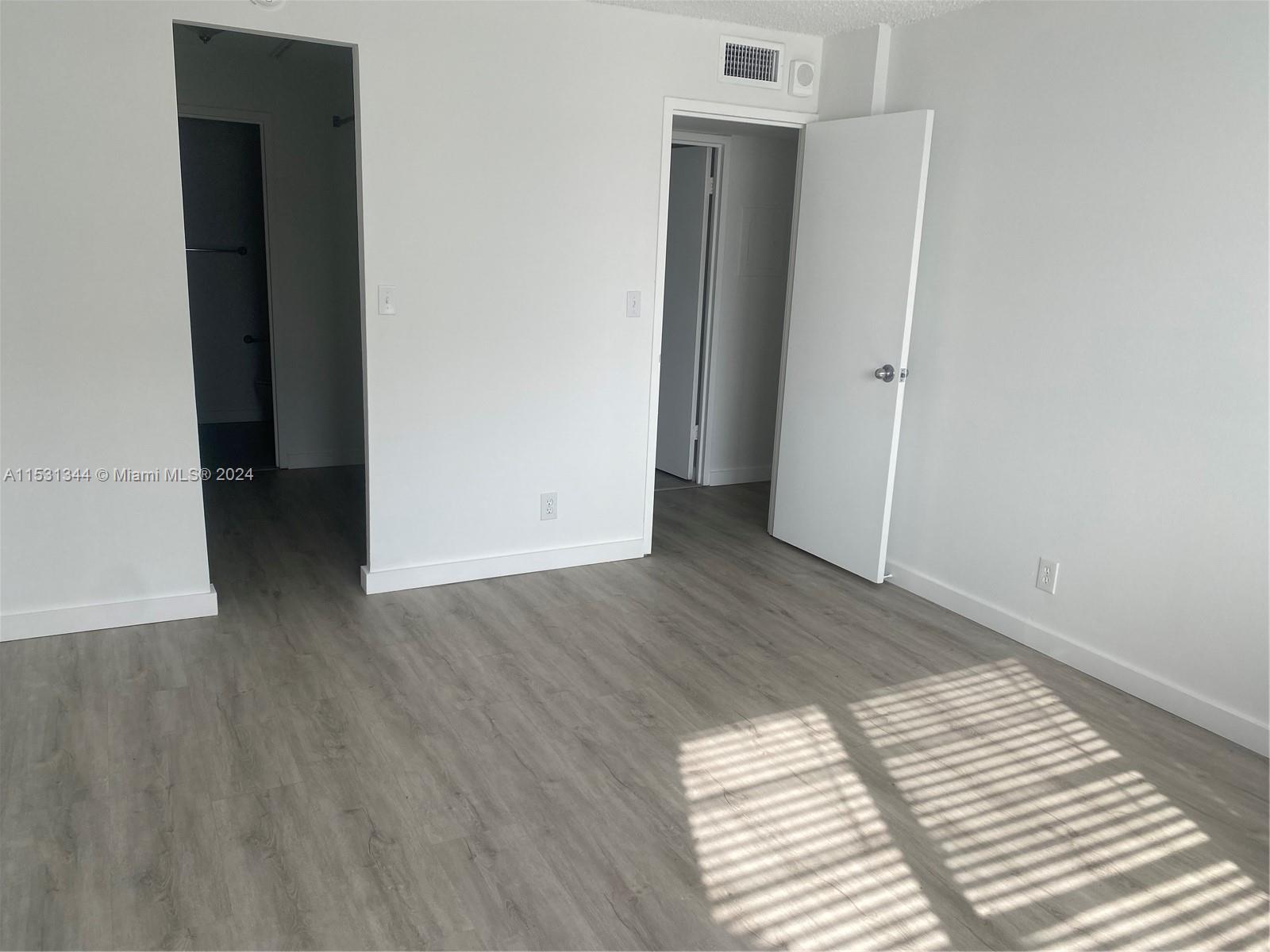 1913 S Ocean Dr 327, Hallandale Beach, Florida 33009, 2 Bedrooms Bedrooms, ,2 BathroomsBathrooms,Residentiallease,For Rent,1913 S Ocean Dr 327,A11531344