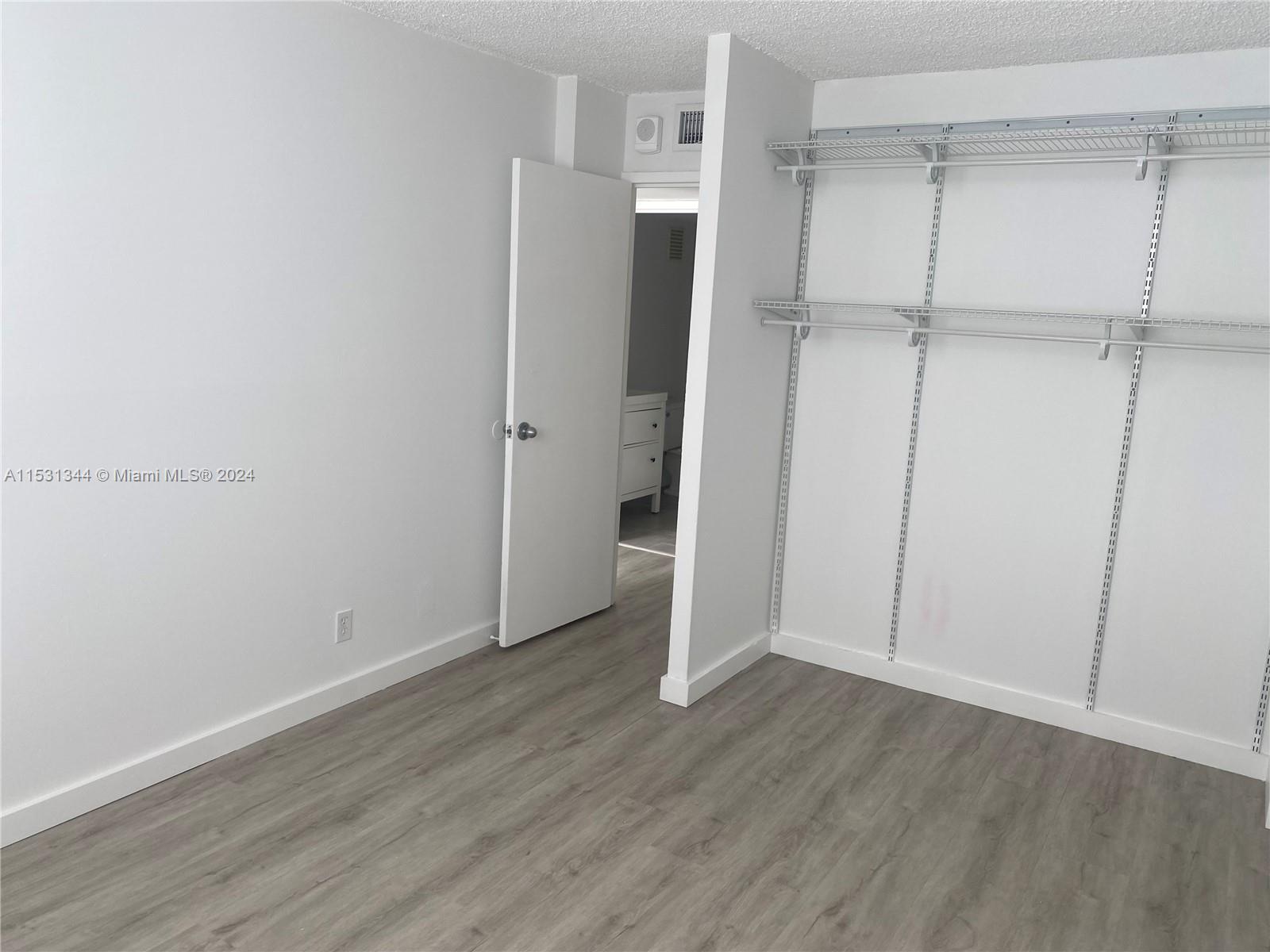 1913 S Ocean Dr 327, Hallandale Beach, Florida 33009, 2 Bedrooms Bedrooms, ,2 BathroomsBathrooms,Residentiallease,For Rent,1913 S Ocean Dr 327,A11531344