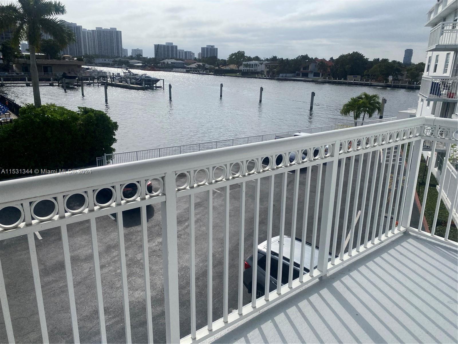 1913 S Ocean Dr 327, Hallandale Beach, Florida 33009, 2 Bedrooms Bedrooms, ,2 BathroomsBathrooms,Residentiallease,For Rent,1913 S Ocean Dr 327,A11531344