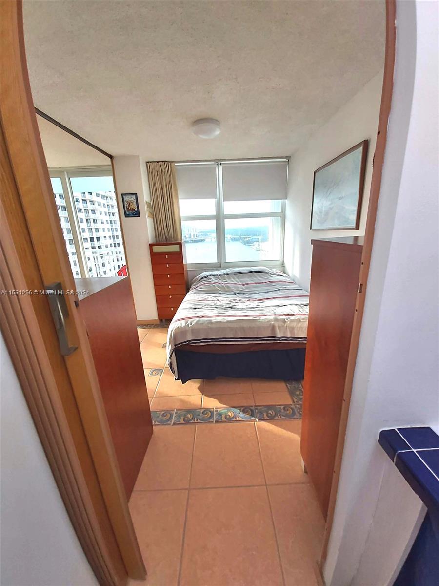 301 174th St, Sunny Isles Beach, FL, 33160 United States, 1 Bedroom Bedrooms, ,1 BathroomBathrooms,Residential,For Sale,174th St,A11531296