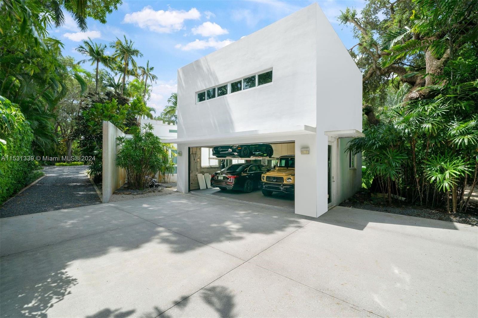 10400 Old Cutler Rd, Coral Gables, FL, 33156 United States, 7 Bedrooms Bedrooms, ,7 BathroomsBathrooms,Residential,For Sale,Old Cutler Rd,A11531339