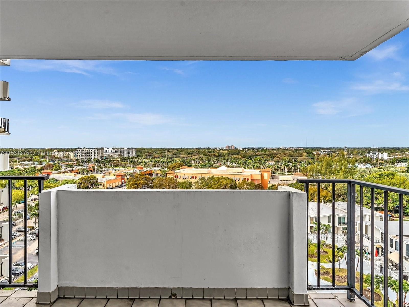 2750 183rd St, Aventura, FL, 33160 United States, 2 Bedrooms Bedrooms, ,2 BathroomsBathrooms,Residential,For Sale,183rd St,A11531375