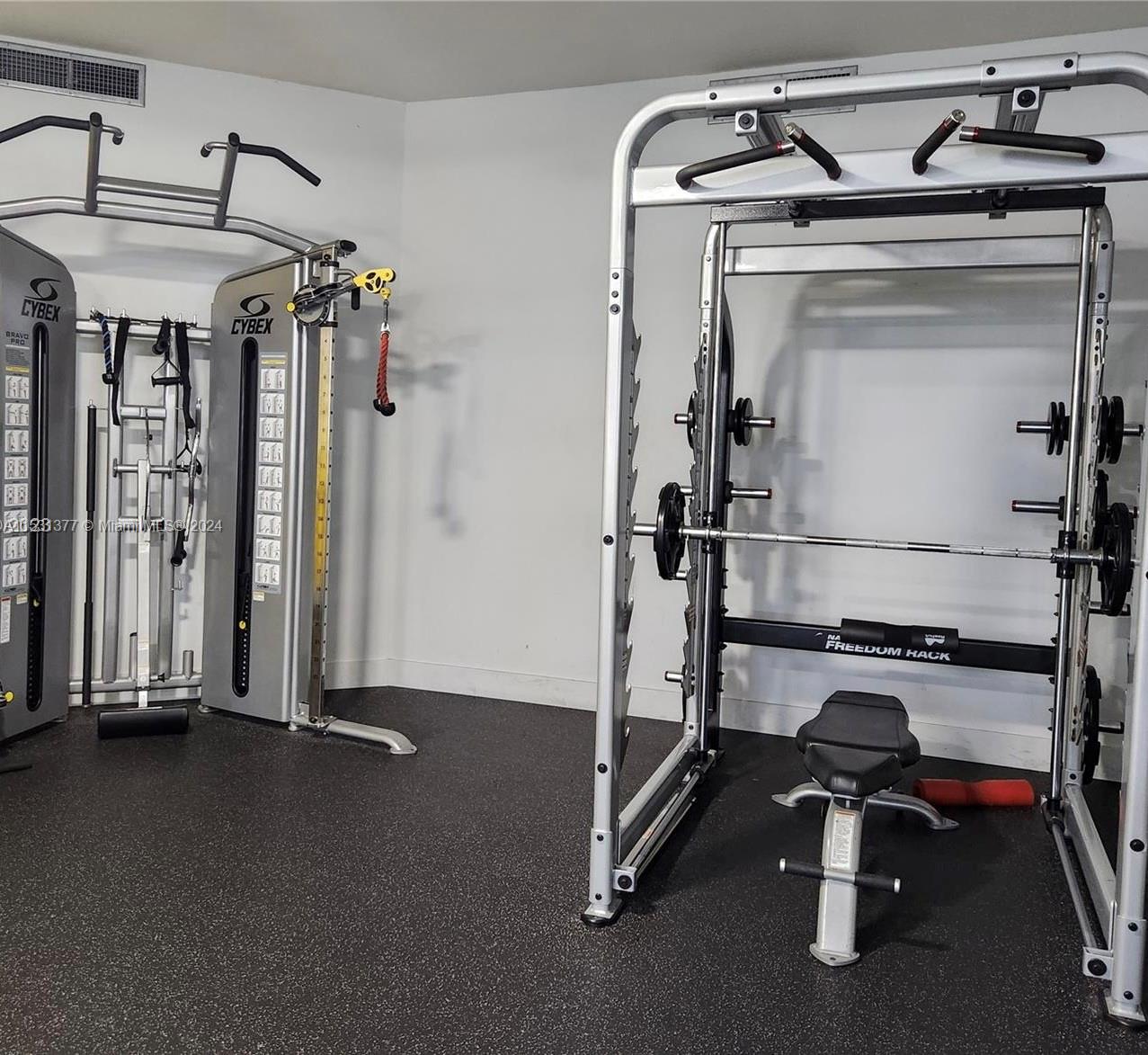 1000 Parkview Dr 626, Hallandale Beach, Florida 33009, 1 Bedroom Bedrooms, ,1 BathroomBathrooms,Residential,For Sale,1000 Parkview Dr 626,A11531377