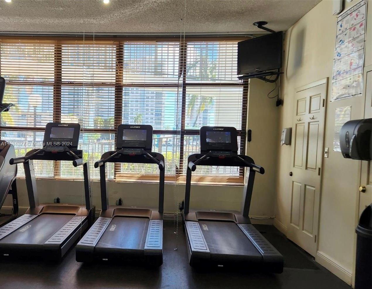 1000 Parkview Dr 626, Hallandale Beach, Florida 33009, 1 Bedroom Bedrooms, ,1 BathroomBathrooms,Residential,For Sale,1000 Parkview Dr 626,A11531377
