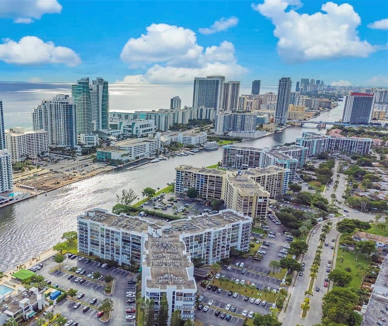 1000 Parkview Dr 626, Hallandale Beach, Florida 33009, 1 Bedroom Bedrooms, ,1 BathroomBathrooms,Residential,For Sale,1000 Parkview Dr 626,A11531377