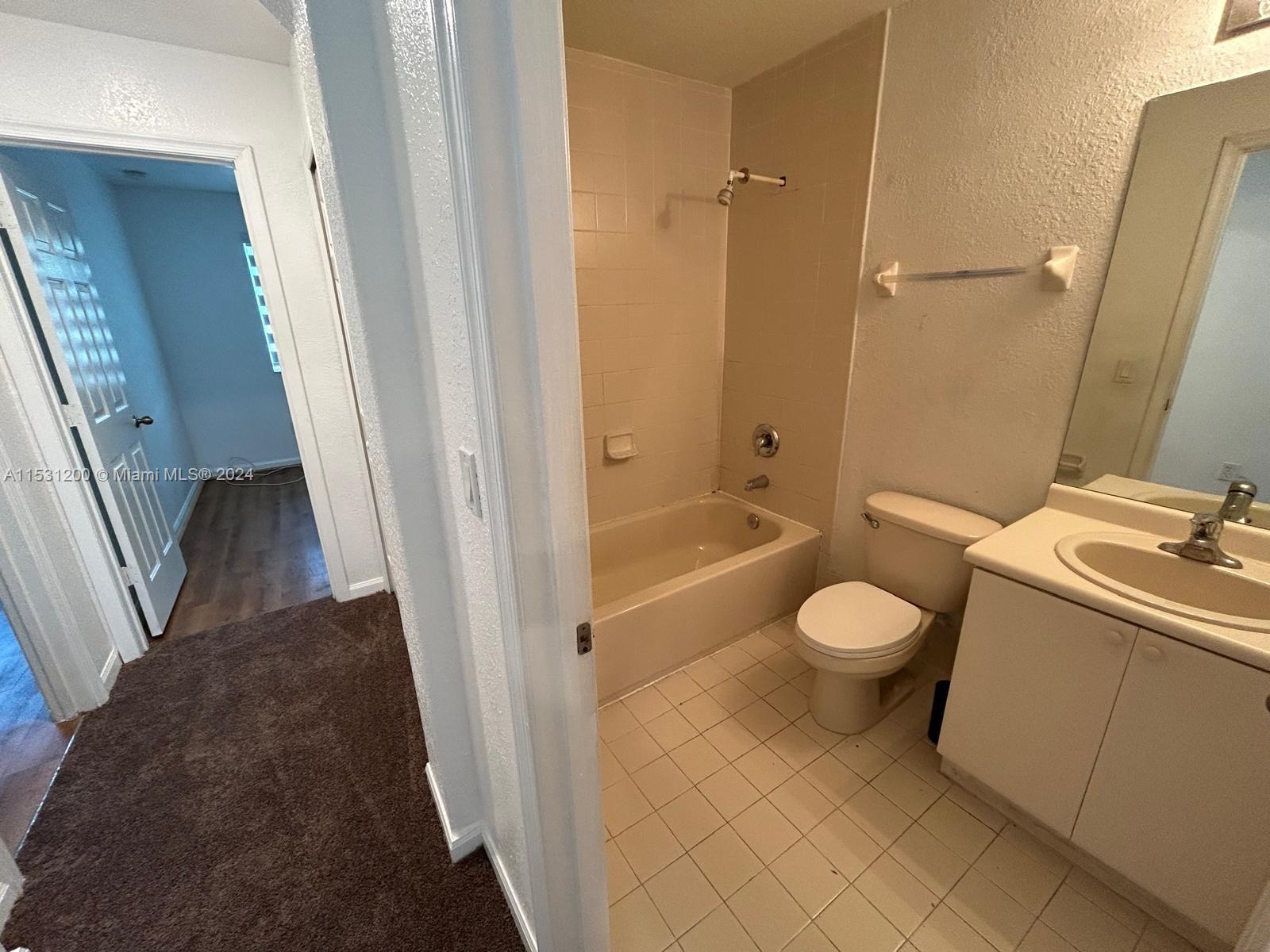 1406 SE 26th Ct 311, Homestead, Florida 33035, 4 Bedrooms Bedrooms, ,3 BathroomsBathrooms,Residentiallease,For Rent,1406 SE 26th Ct 311,A11531200