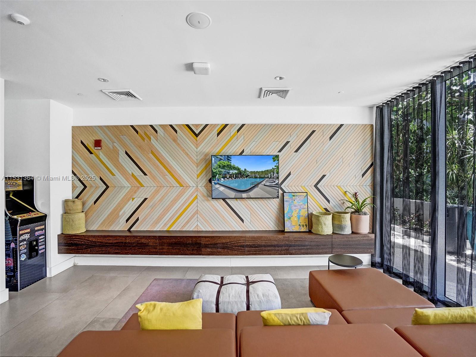 121 NE 34th St 3005, Miami, Florida 33137, 2 Bedrooms Bedrooms, ,2 BathroomsBathrooms,Residentiallease,For Rent,121 NE 34th St 3005,A11531364