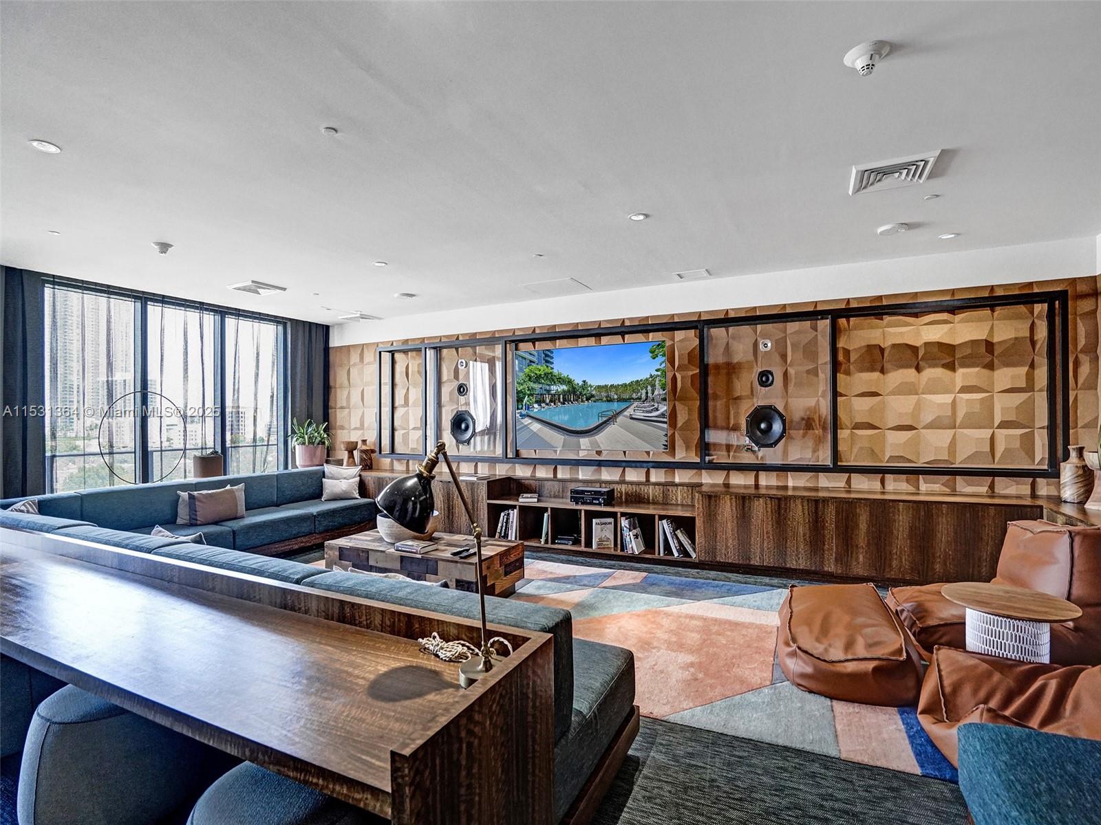 121 NE 34th St 3005, Miami, Florida 33137, 2 Bedrooms Bedrooms, ,2 BathroomsBathrooms,Residentiallease,For Rent,121 NE 34th St 3005,A11531364