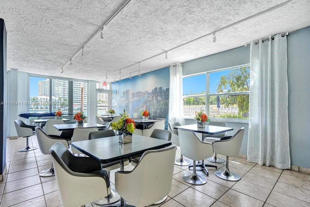 121 Golden Isles Dr 205, Hallandale Beach, Florida 33009, 2 Bedrooms Bedrooms, ,2 BathroomsBathrooms,Residentiallease,For Rent,121 Golden Isles Dr 205,A11531411