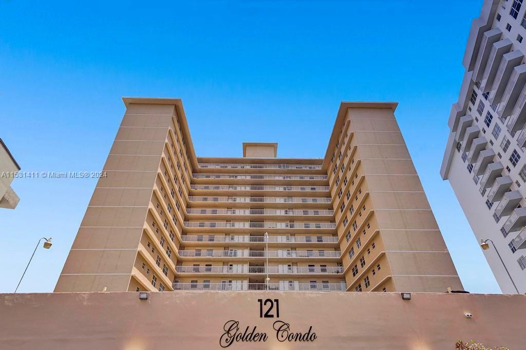 121 Golden Isles Dr 205, Hallandale Beach, Florida 33009, 2 Bedrooms Bedrooms, ,2 BathroomsBathrooms,Residentiallease,For Rent,121 Golden Isles Dr 205,A11531411