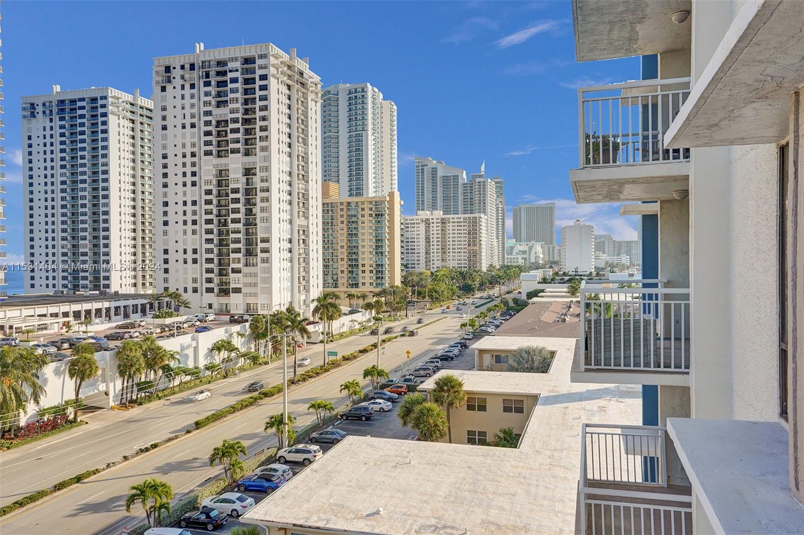 1600 S Ocean Dr 8J, Hollywood, Florida 33019, 2 Bedrooms Bedrooms, ,2 BathroomsBathrooms,Residentiallease,For Rent,1600 S Ocean Dr 8J,A11531404