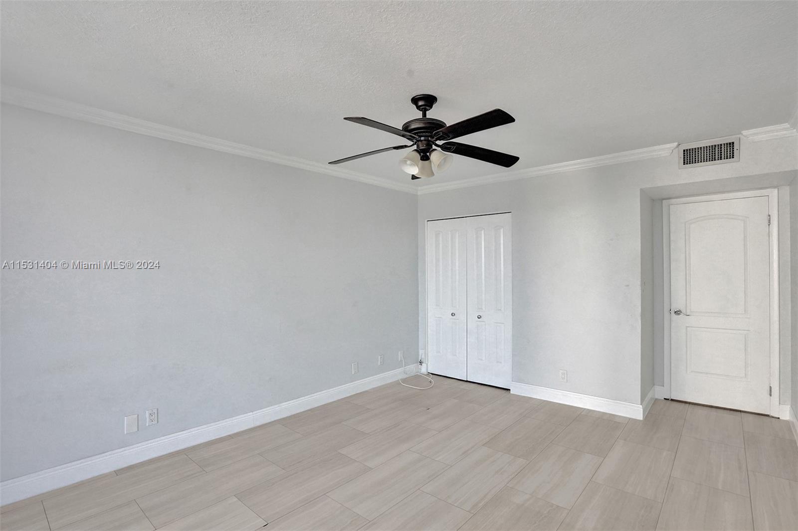 1600 S Ocean Dr 8J, Hollywood, Florida 33019, 2 Bedrooms Bedrooms, ,2 BathroomsBathrooms,Residentiallease,For Rent,1600 S Ocean Dr 8J,A11531404