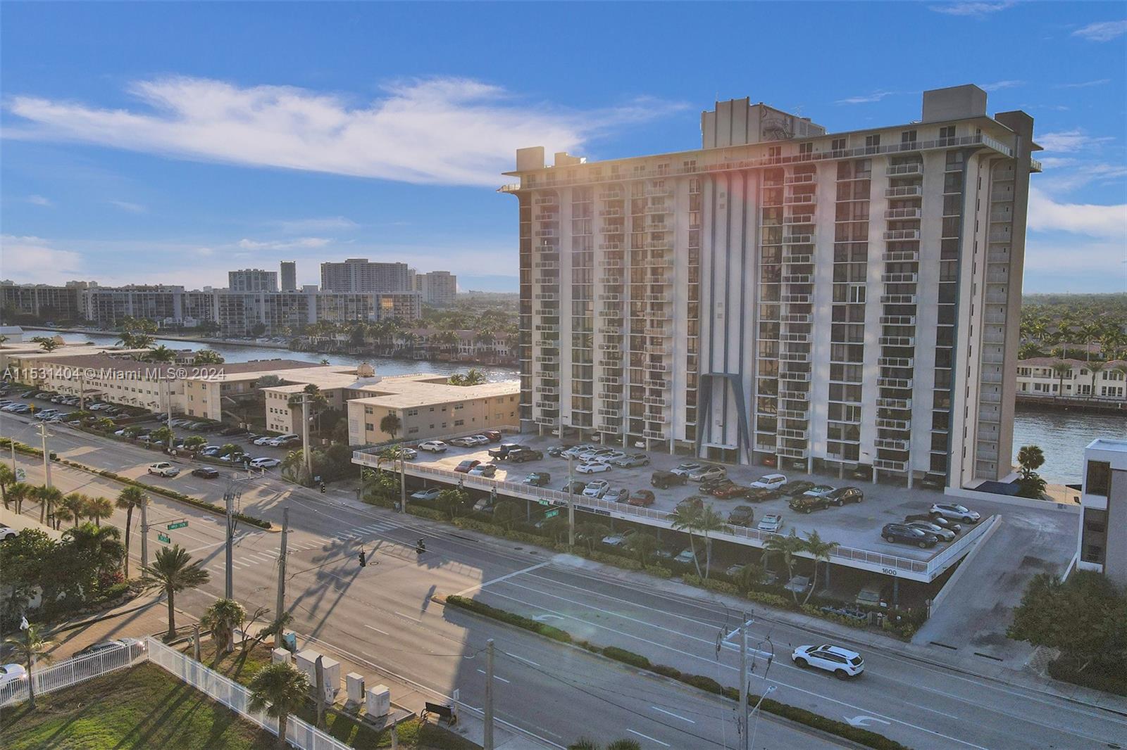 1600 S Ocean Dr 8J, Hollywood, Florida 33019, 2 Bedrooms Bedrooms, ,2 BathroomsBathrooms,Residentiallease,For Rent,1600 S Ocean Dr 8J,A11531404