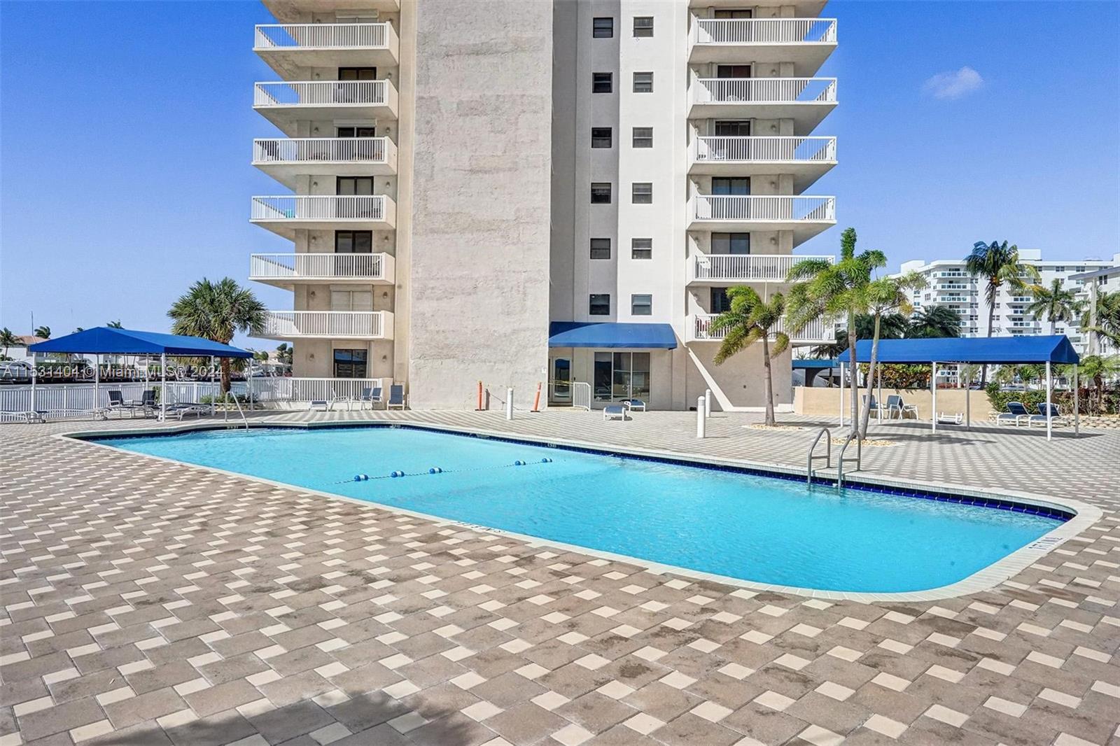 1600 S Ocean Dr 8J, Hollywood, Florida 33019, 2 Bedrooms Bedrooms, ,2 BathroomsBathrooms,Residentiallease,For Rent,1600 S Ocean Dr 8J,A11531404