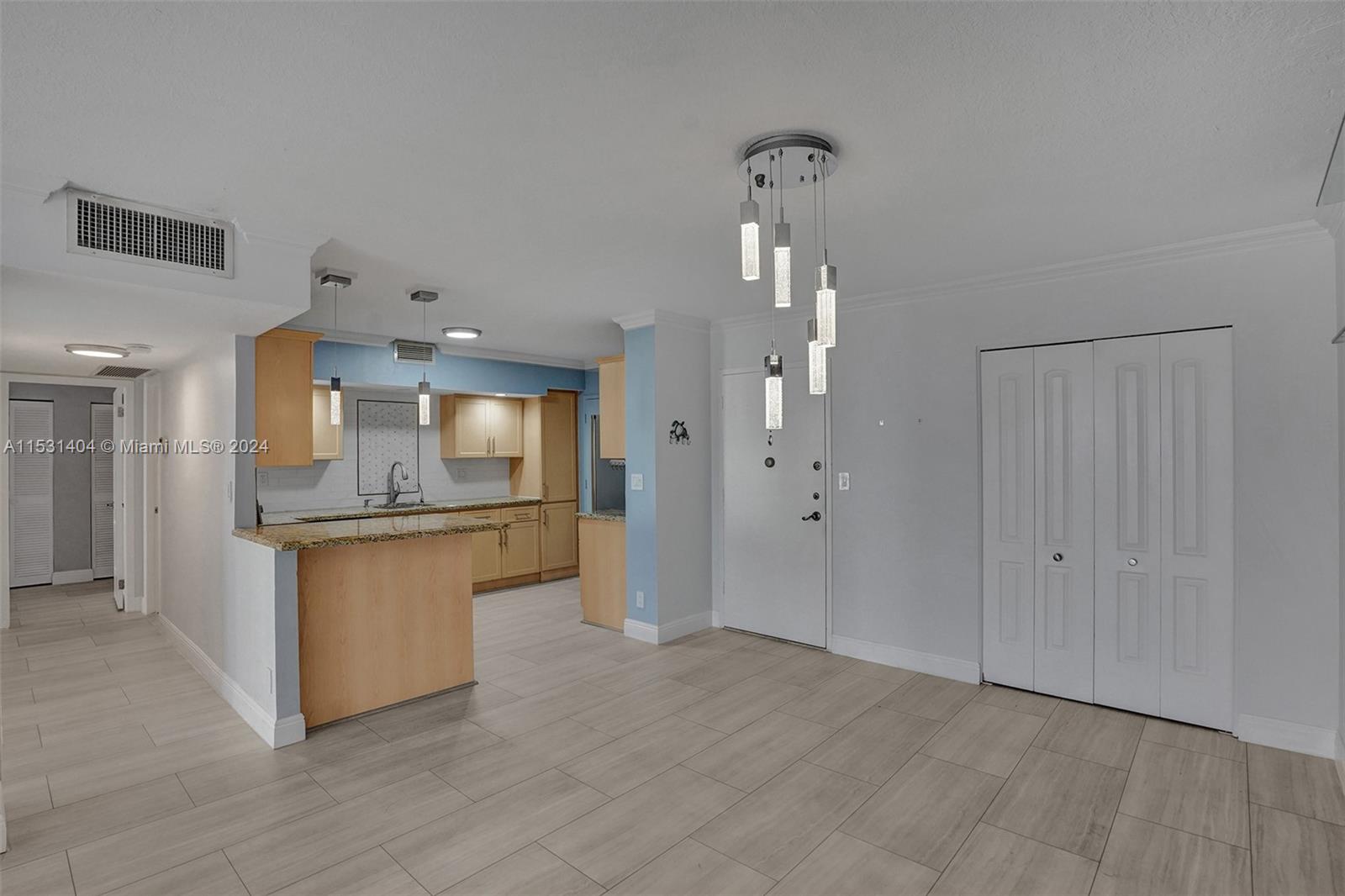 1600 S Ocean Dr 8J, Hollywood, Florida 33019, 2 Bedrooms Bedrooms, ,2 BathroomsBathrooms,Residentiallease,For Rent,1600 S Ocean Dr 8J,A11531404