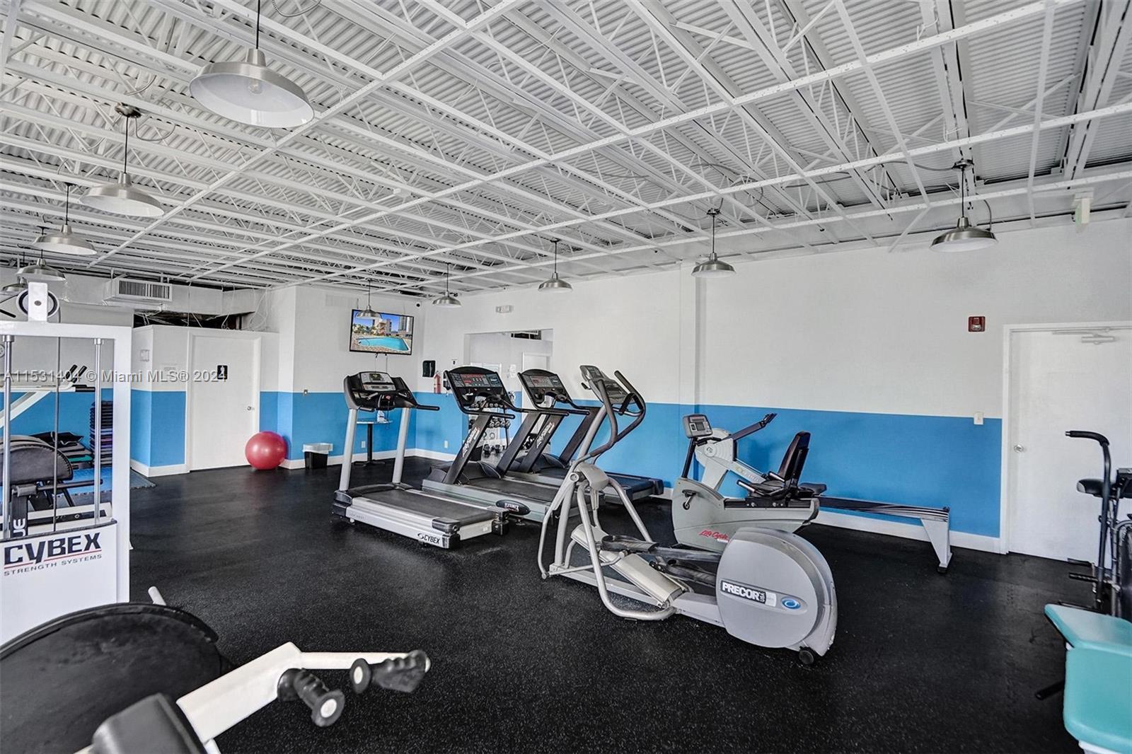 1600 S Ocean Dr 8J, Hollywood, Florida 33019, 2 Bedrooms Bedrooms, ,2 BathroomsBathrooms,Residentiallease,For Rent,1600 S Ocean Dr 8J,A11531404