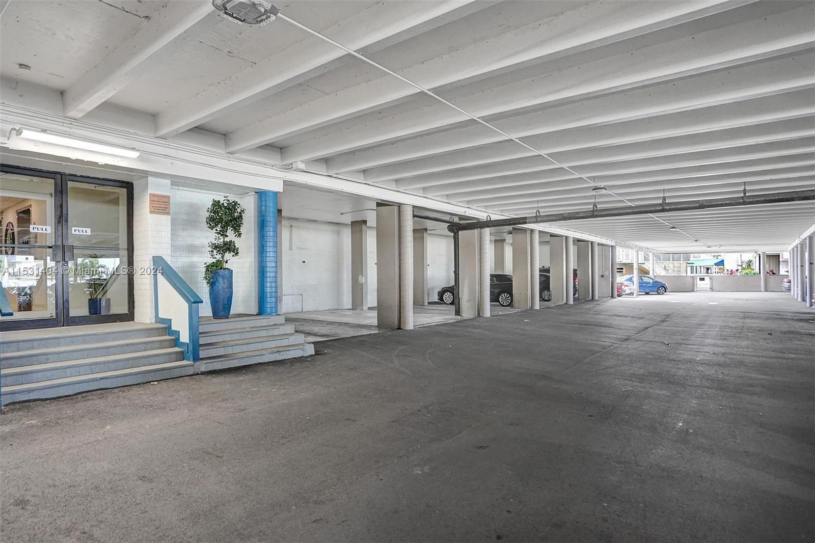 1600 S Ocean Dr 8J, Hollywood, Florida 33019, 2 Bedrooms Bedrooms, ,2 BathroomsBathrooms,Residentiallease,For Rent,1600 S Ocean Dr 8J,A11531404