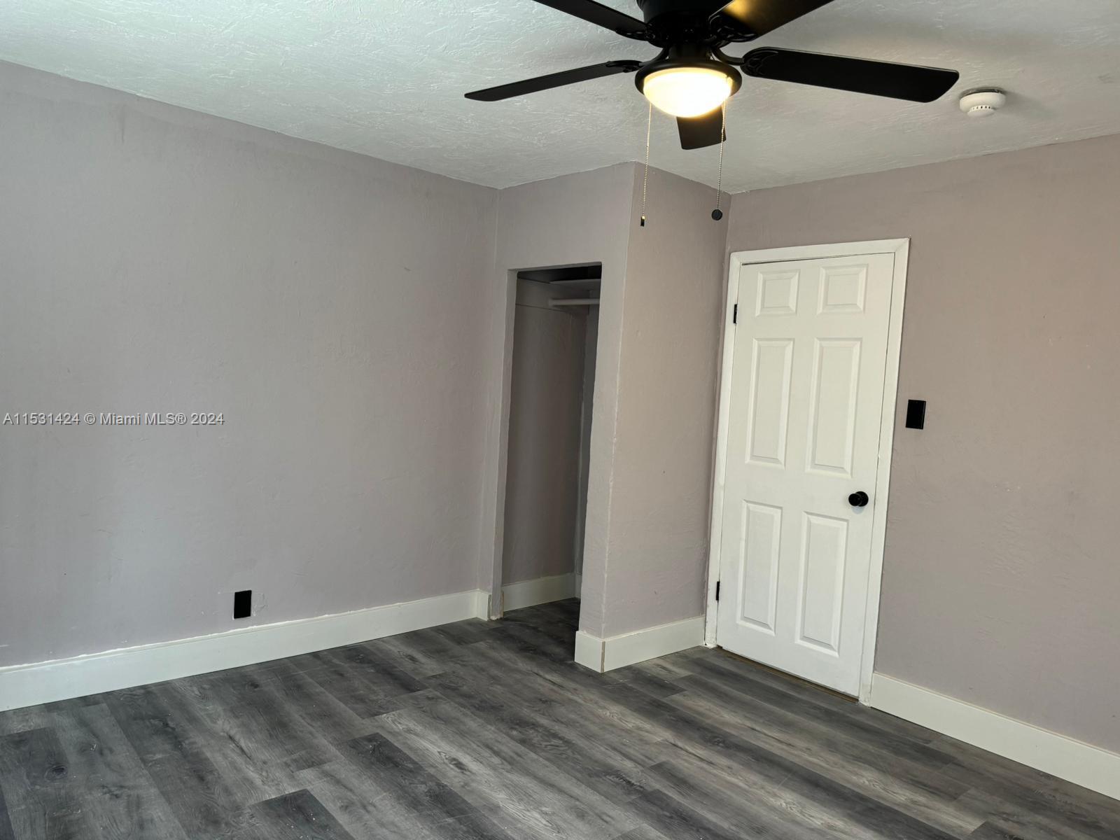 400 NW 7th Ct 1, Hallandale Beach, Florida 33009, 4 Bedrooms Bedrooms, ,2 BathroomsBathrooms,Residentiallease,For Rent,400 NW 7th Ct 1,A11531424