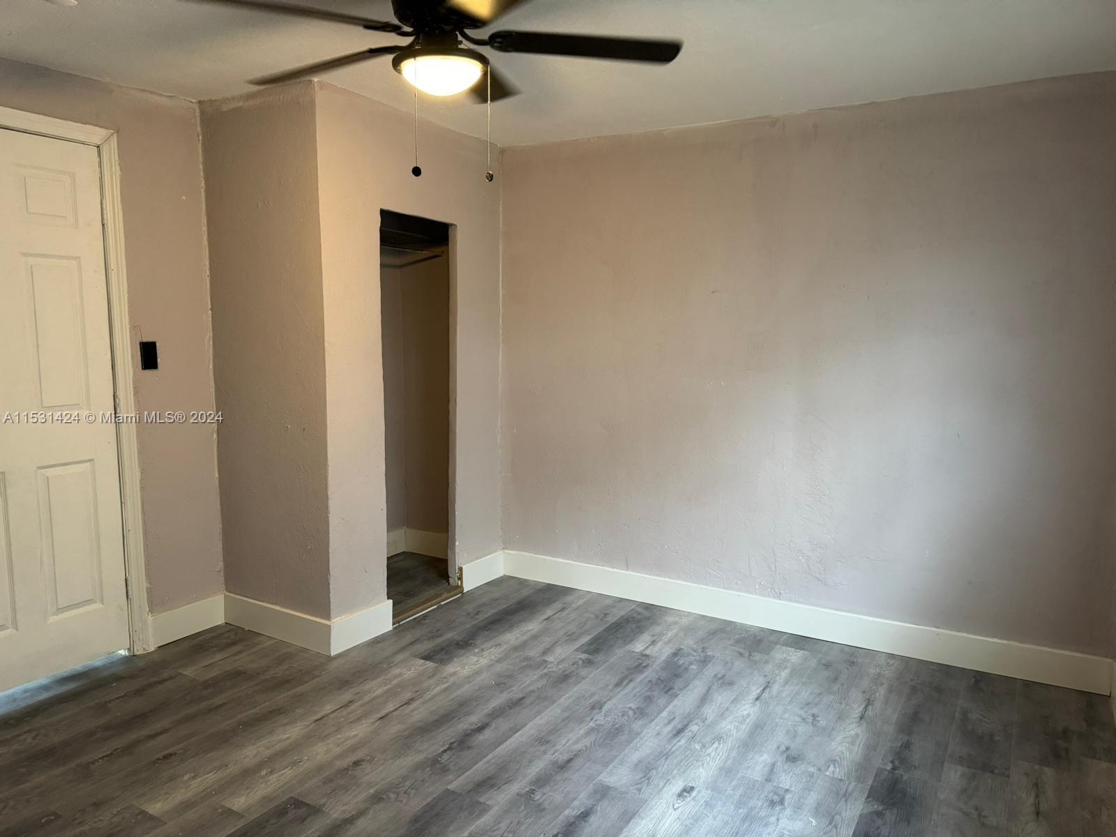 400 NW 7th Ct 1, Hallandale Beach, Florida 33009, 4 Bedrooms Bedrooms, ,2 BathroomsBathrooms,Residentiallease,For Rent,400 NW 7th Ct 1,A11531424