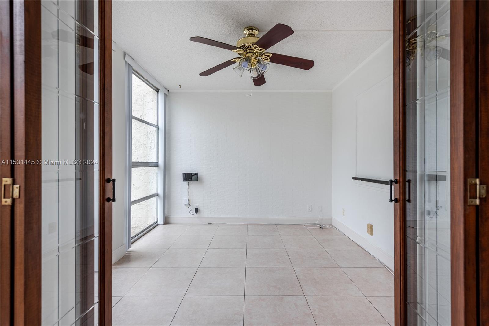 2000 Atlantic Shores Blvd 107, Hallandale Beach, Florida 33009, 2 Bedrooms Bedrooms, ,1 BathroomBathrooms,Residential,For Sale,2000 Atlantic Shores Blvd 107,A11531445