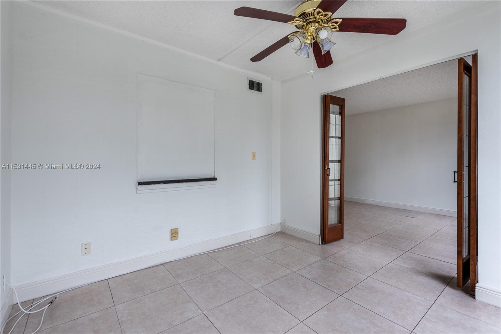 2000 Atlantic Shores Blvd 107, Hallandale Beach, Florida 33009, 2 Bedrooms Bedrooms, ,1 BathroomBathrooms,Residential,For Sale,2000 Atlantic Shores Blvd 107,A11531445