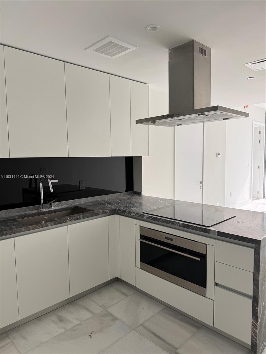 700 NE 26 Ter 1804, Miami, Florida 33137, 1 Bedroom Bedrooms, ,1 BathroomBathrooms,Residentiallease,For Rent,700 NE 26 Ter 1804,A11531440