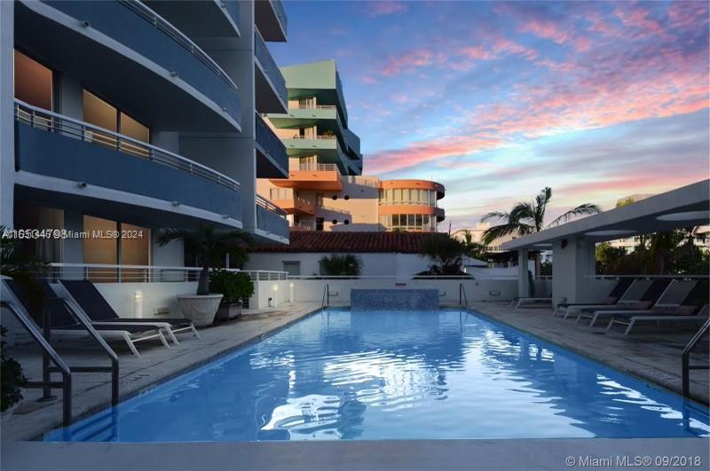 200 Ocean Dr 3C, Miami Beach, Florida 33139, 1 Bedroom Bedrooms, ,1 BathroomBathrooms,Residentiallease,For Rent,200 Ocean Dr 3C,A11531446