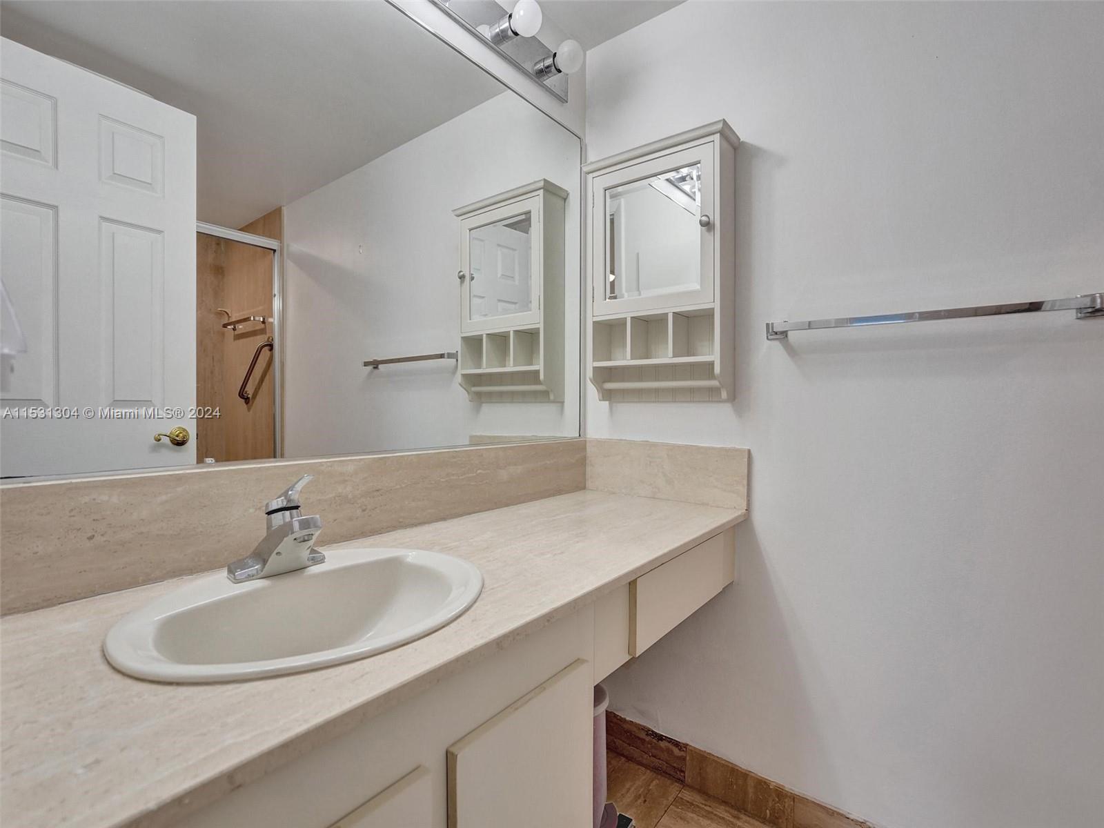 1201 S Ocean Dr 2410N, Hollywood, Florida 33019, 2 Bedrooms Bedrooms, ,2 BathroomsBathrooms,Residential,For Sale,1201 S Ocean Dr 2410N,A11531304