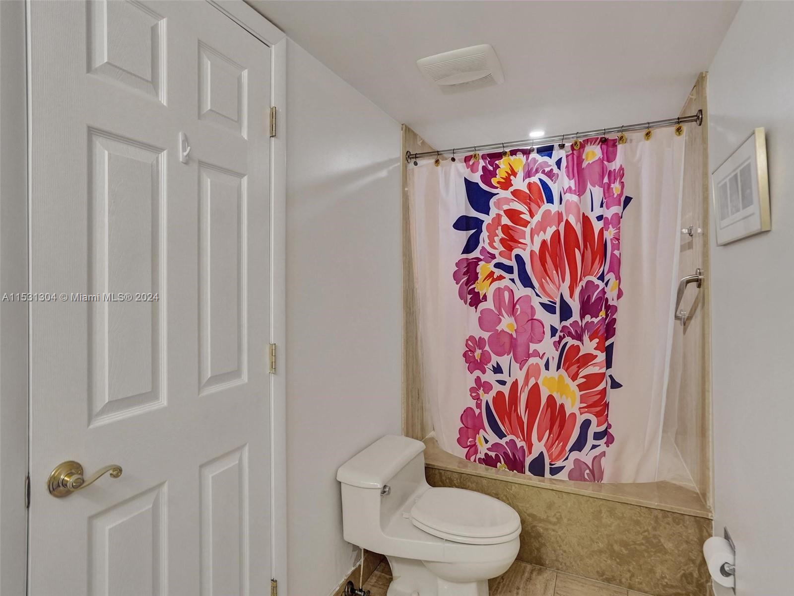 1201 S Ocean Dr 2410N, Hollywood, Florida 33019, 2 Bedrooms Bedrooms, ,2 BathroomsBathrooms,Residential,For Sale,1201 S Ocean Dr 2410N,A11531304