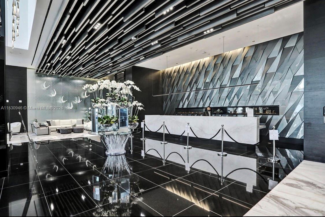 851 NE 1st Ave 3510, Miami, Florida 33132, 1 Bedroom Bedrooms, ,2 BathroomsBathrooms,Residential,For Sale,851 NE 1st Ave 3510,A11530946