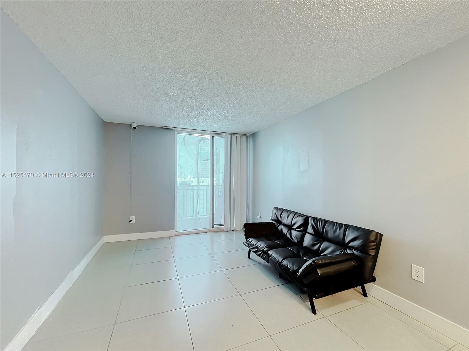 850 N Miami Ave W-1810, Miami, Florida 33136, 2 Bedrooms Bedrooms, ,2 BathroomsBathrooms,Residential,For Sale,850 N Miami Ave W-1810,A11525470