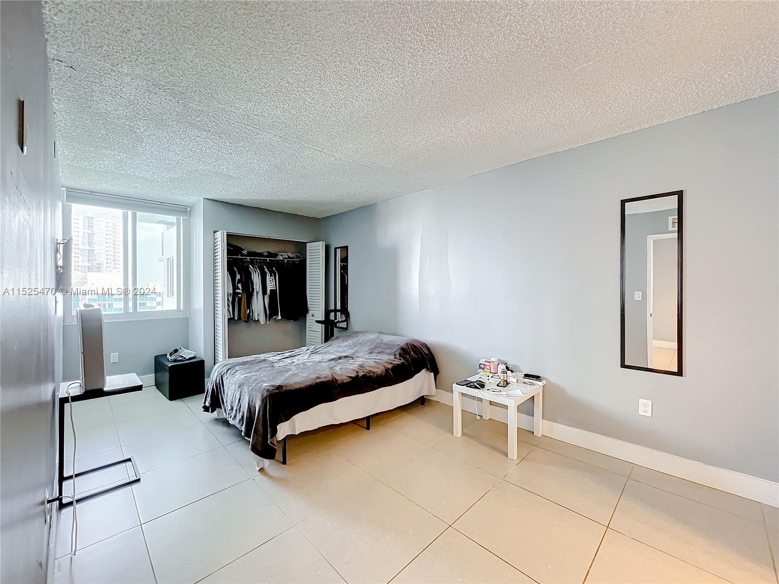 850 N Miami Ave W-1810, Miami, Florida 33136, 2 Bedrooms Bedrooms, ,2 BathroomsBathrooms,Residential,For Sale,850 N Miami Ave W-1810,A11525470