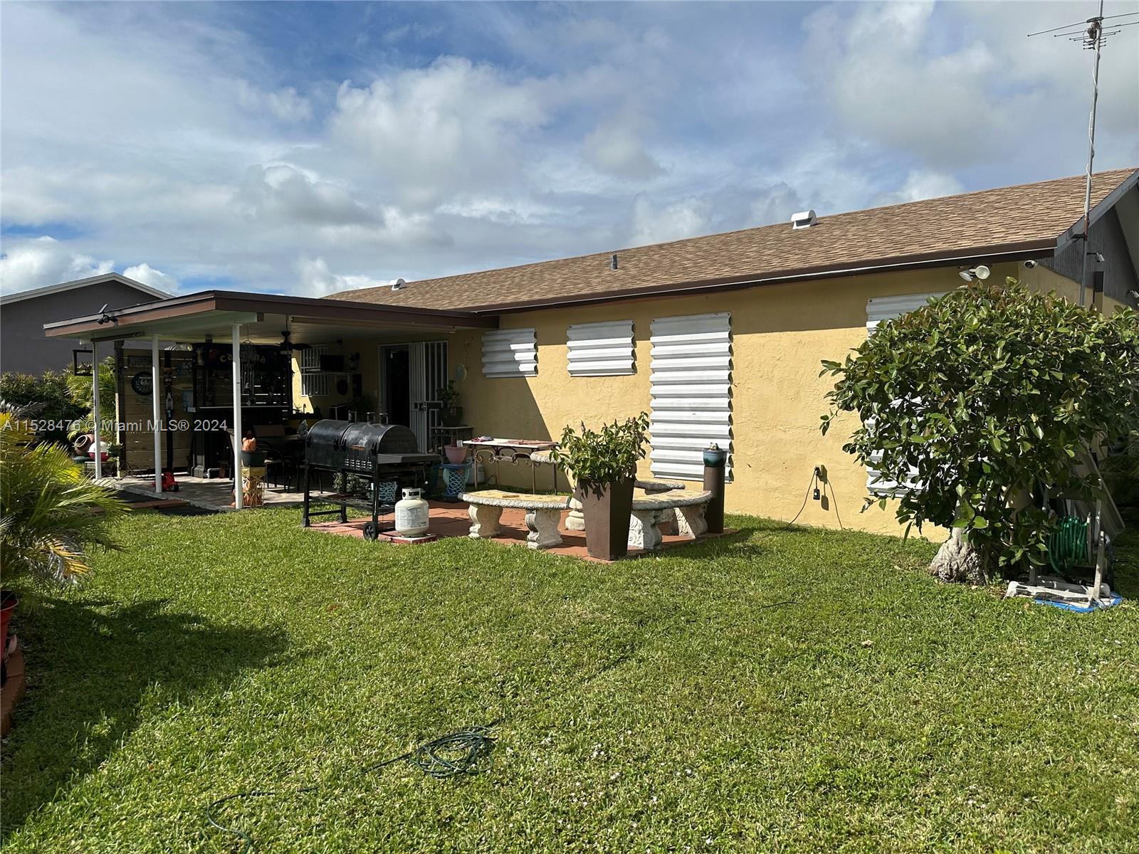 Homestead, Florida 33032, 3 Bedrooms Bedrooms, ,2 BathroomsBathrooms,Residential,For Sale,A11528476