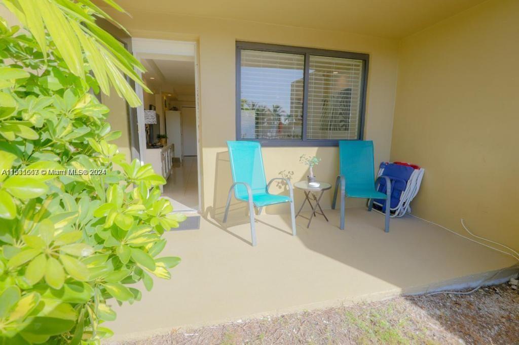 301 Golden Isles DR 109, Hallandale Beach, Florida 33009, 1 Bedroom Bedrooms, ,1 BathroomBathrooms,Residentiallease,For Rent,301 Golden Isles DR 109,A11531567