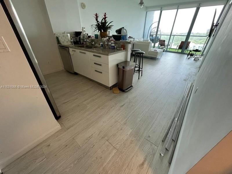 601 NE 36th St 1305, Miami, Florida 33137, 1 Bedroom Bedrooms, ,1 BathroomBathrooms,Residentiallease,For Rent,601 NE 36th St 1305,A11531566