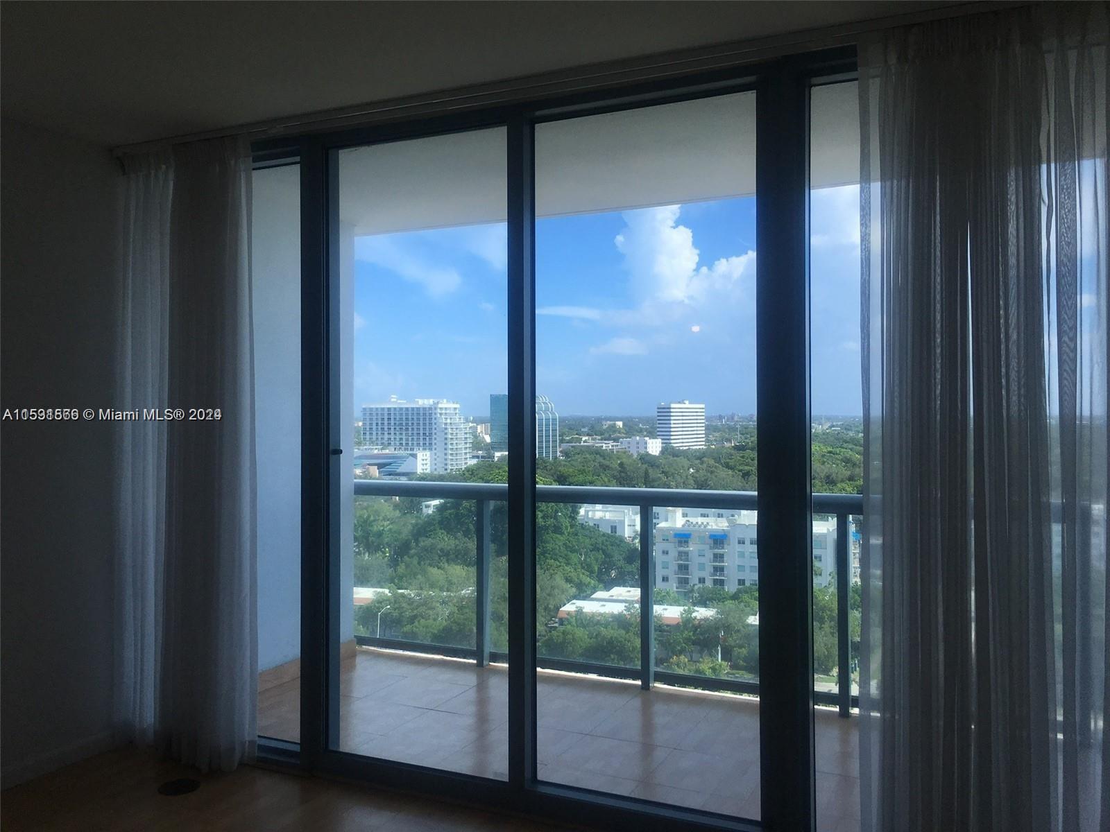 601 NE 36th St 1305, Miami, Florida 33137, 1 Bedroom Bedrooms, ,1 BathroomBathrooms,Residentiallease,For Rent,601 NE 36th St 1305,A11531566