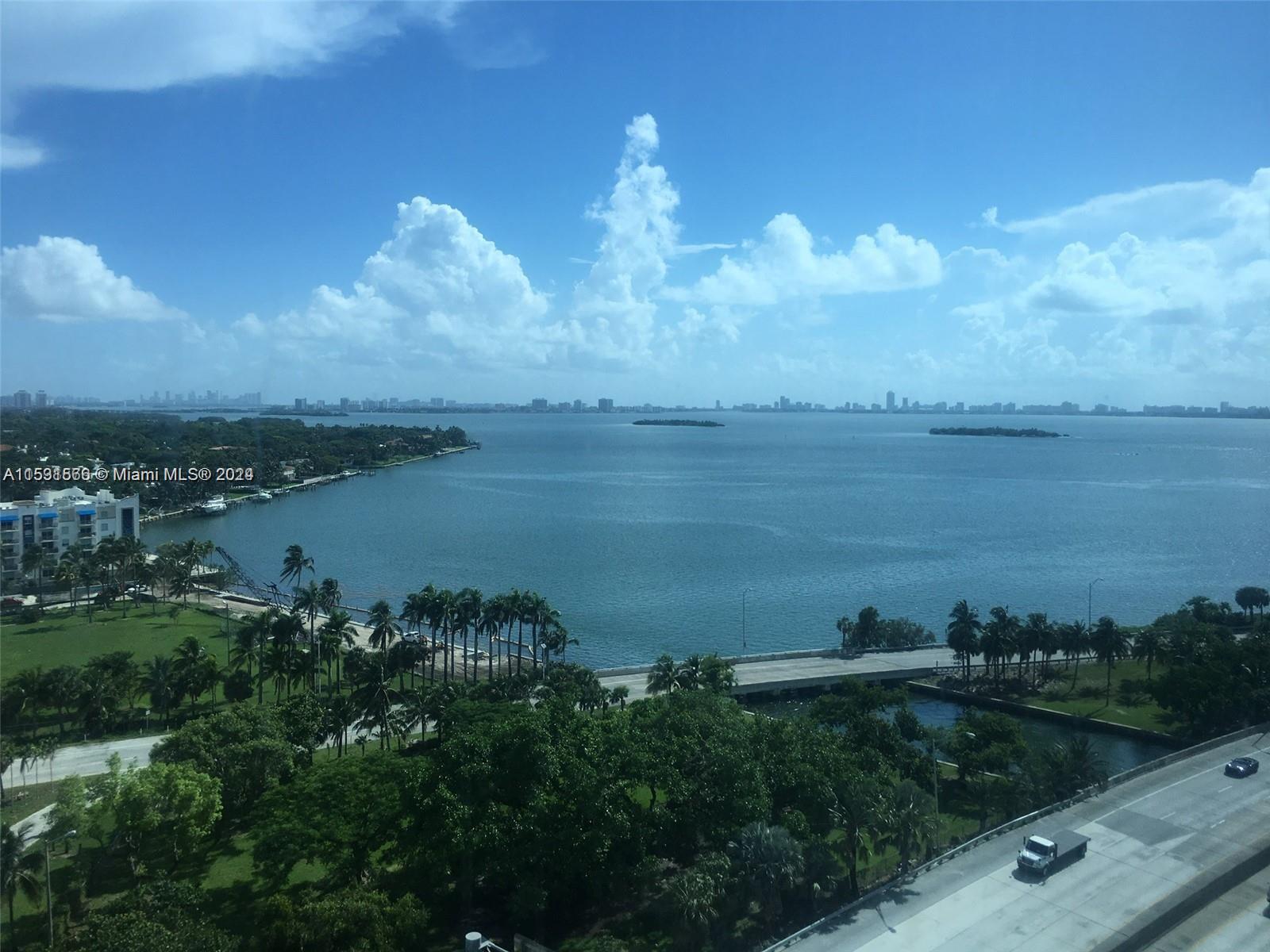 601 NE 36th St 1305, Miami, Florida 33137, 1 Bedroom Bedrooms, ,1 BathroomBathrooms,Residentiallease,For Rent,601 NE 36th St 1305,A11531566