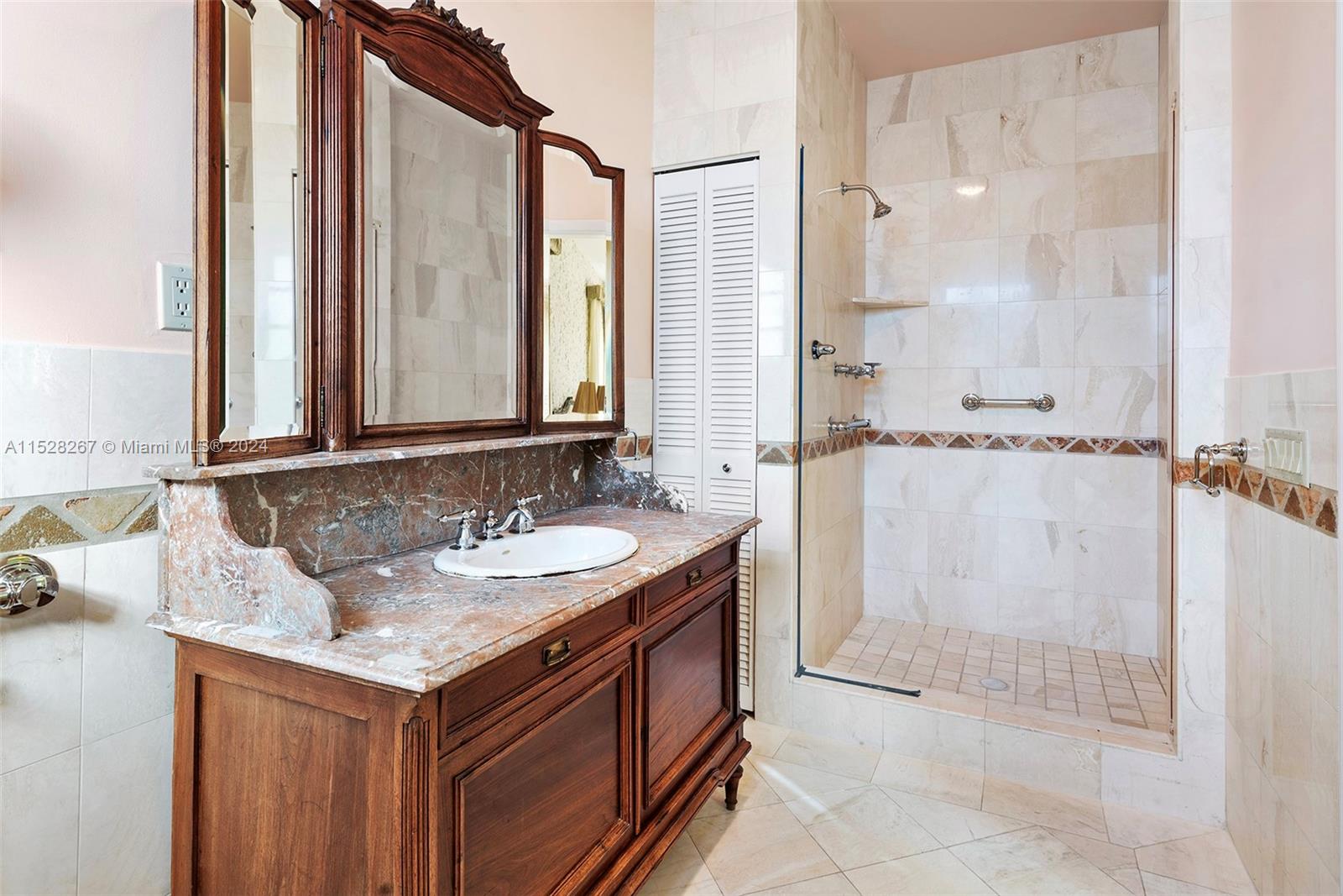 2375 Meridian Ave, Miami Beach, FL, 33140 United States, 4 Bedrooms Bedrooms, ,4 BathroomsBathrooms,Residential,For Sale,Meridian Ave,A11528267