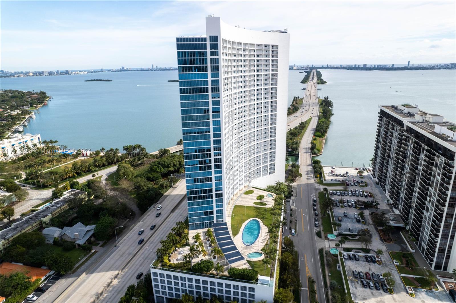 Miami, Florida 33137, 2 Bedrooms Bedrooms, ,2 BathroomsBathrooms,Residential,For Sale,A11512263