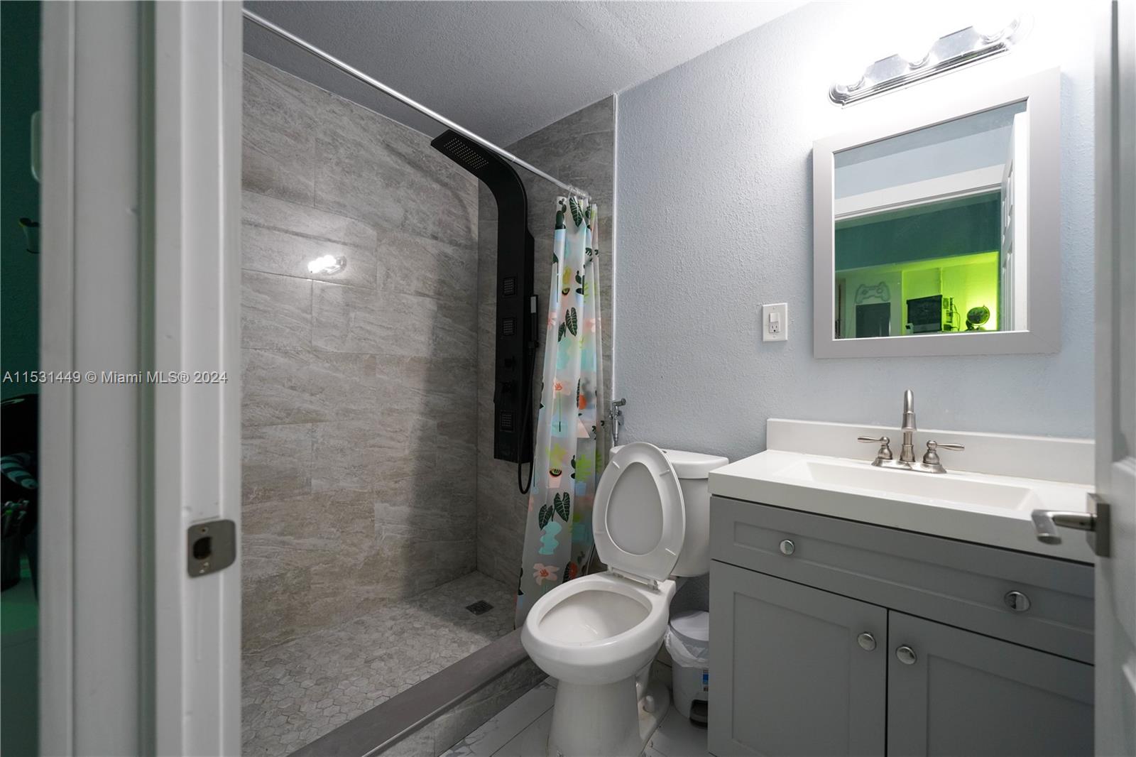 22851 SW 114th Path, Miami, Florida 33170, 4 Bedrooms Bedrooms, ,3 BathroomsBathrooms,Residential,For Sale,22851 SW 114th Path,A11531449