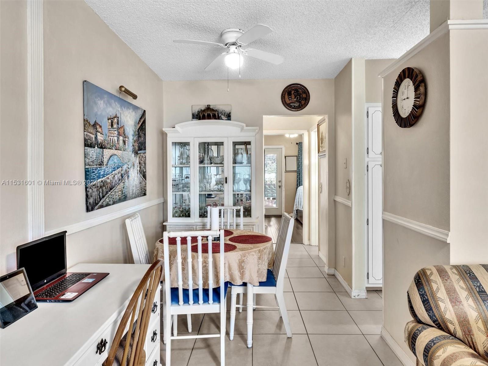 1000 SW 11th Ave 5E, Hallandale Beach, Florida 33009, 1 Bedroom Bedrooms, ,1 BathroomBathrooms,Residential,For Sale,1000 SW 11th Ave 5E,A11531601