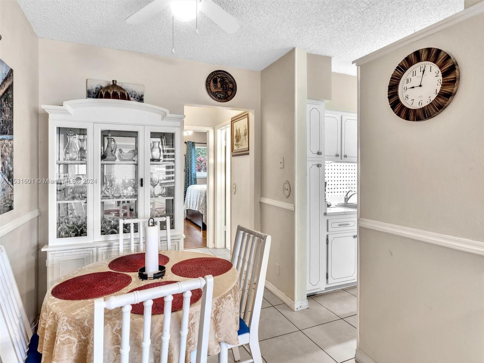 1000 SW 11th Ave 5E, Hallandale Beach, Florida 33009, 1 Bedroom Bedrooms, ,1 BathroomBathrooms,Residential,For Sale,1000 SW 11th Ave 5E,A11531601