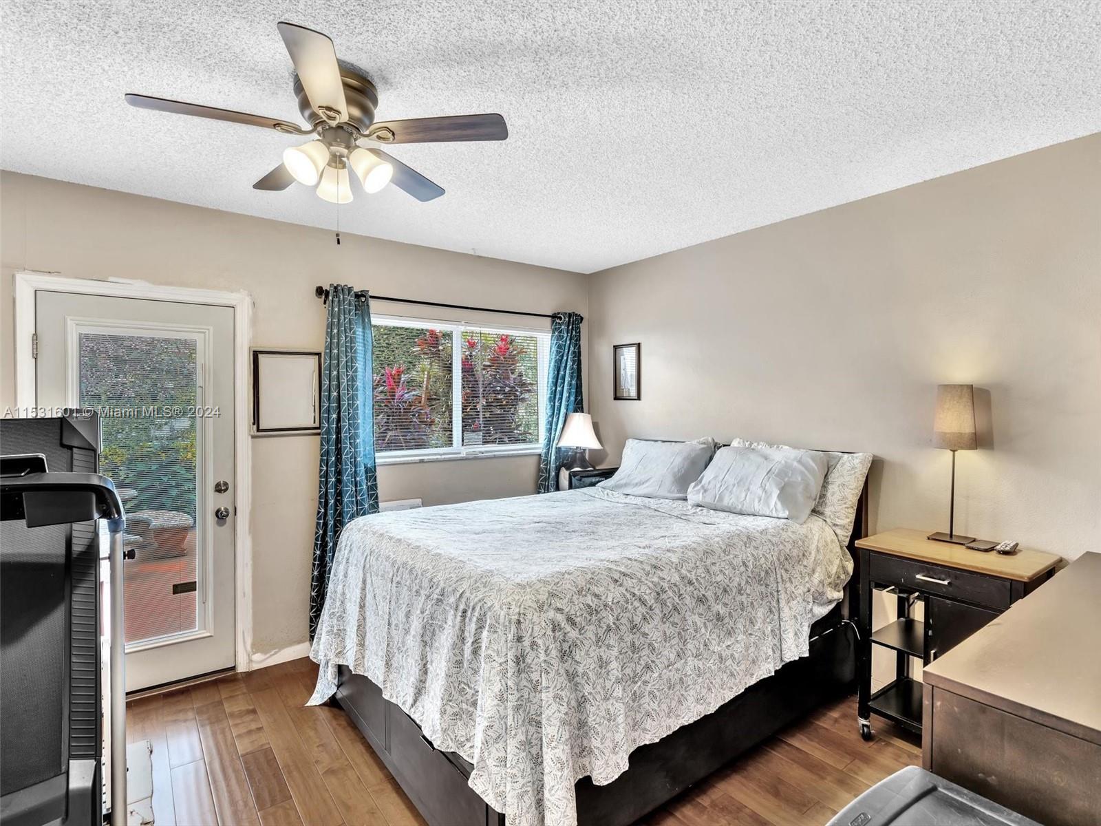 1000 SW 11th Ave 5E, Hallandale Beach, Florida 33009, 1 Bedroom Bedrooms, ,1 BathroomBathrooms,Residential,For Sale,1000 SW 11th Ave 5E,A11531601