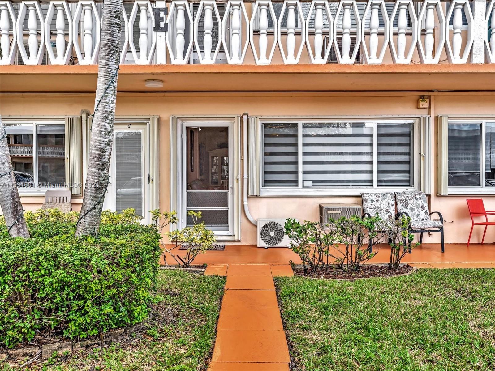 1000 SW 11th Ave 5E, Hallandale Beach, Florida 33009, 1 Bedroom Bedrooms, ,1 BathroomBathrooms,Residential,For Sale,1000 SW 11th Ave 5E,A11531601