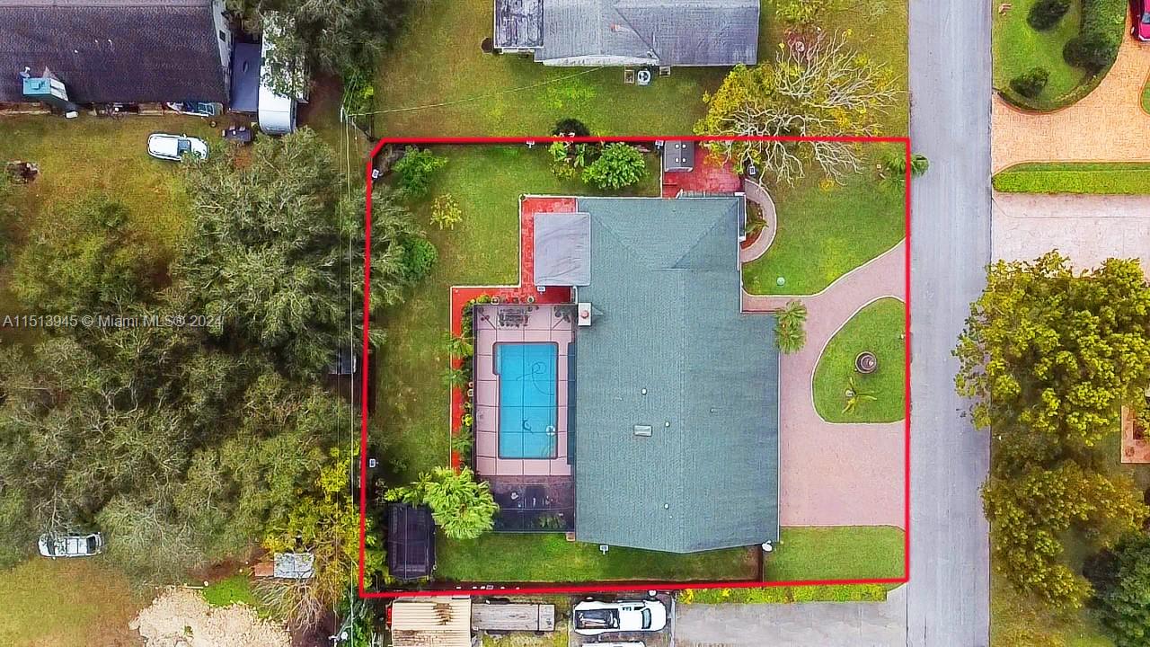 27525 SW 167th Ct, Unincorporated Dade County, Florida 33031, 4 Bedrooms Bedrooms, ,2 BathroomsBathrooms,Residential,For Sale,27525 SW 167th Ct,A11513945