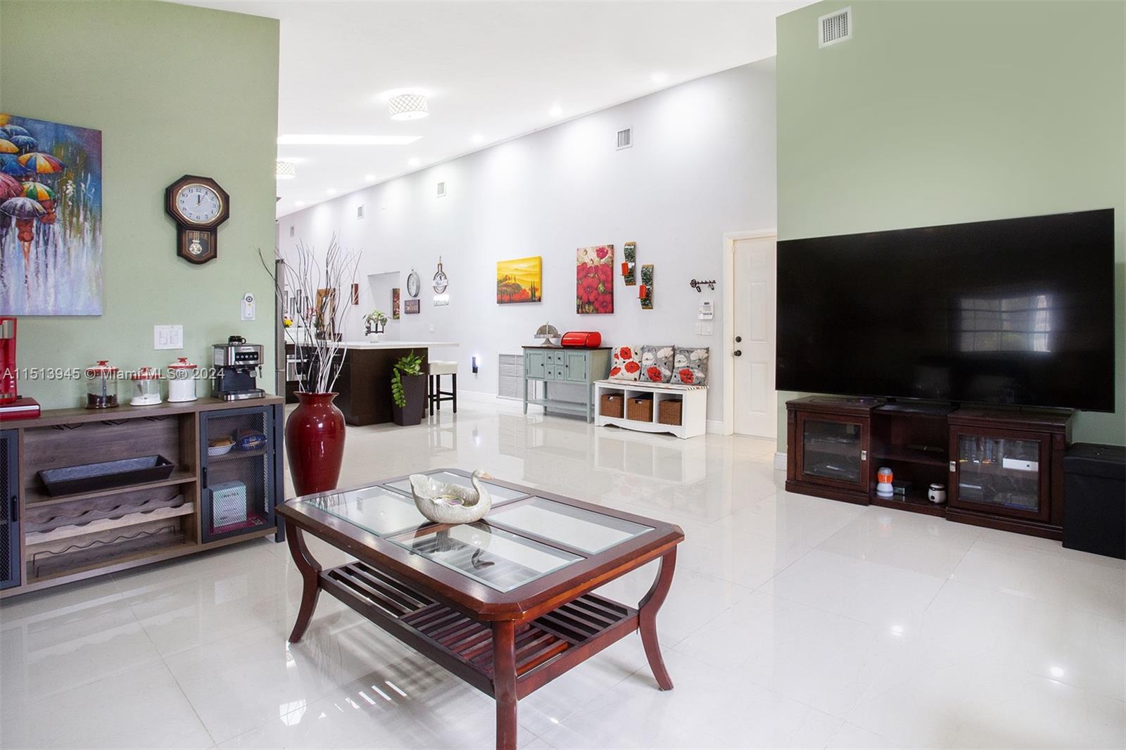 27525 SW 167th Ct, Unincorporated Dade County, Florida 33031, 4 Bedrooms Bedrooms, ,2 BathroomsBathrooms,Residential,For Sale,27525 SW 167th Ct,A11513945