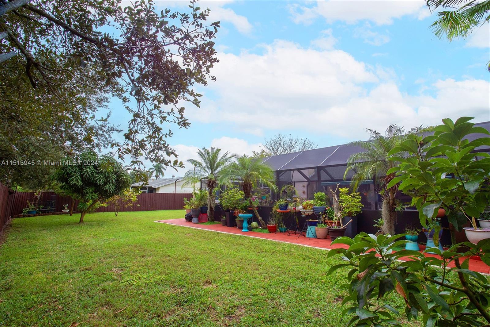 27525 SW 167th Ct, Unincorporated Dade County, Florida 33031, 4 Bedrooms Bedrooms, ,2 BathroomsBathrooms,Residential,For Sale,27525 SW 167th Ct,A11513945