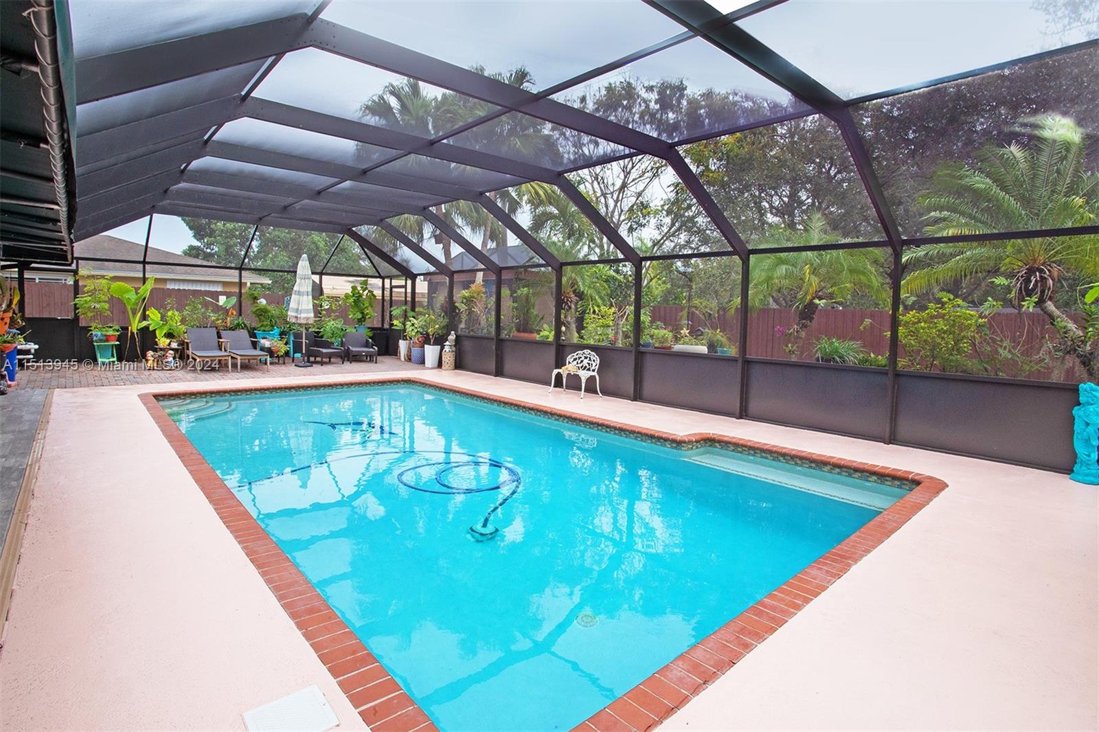 27525 SW 167th Ct, Unincorporated Dade County, Florida 33031, 4 Bedrooms Bedrooms, ,2 BathroomsBathrooms,Residential,For Sale,27525 SW 167th Ct,A11513945