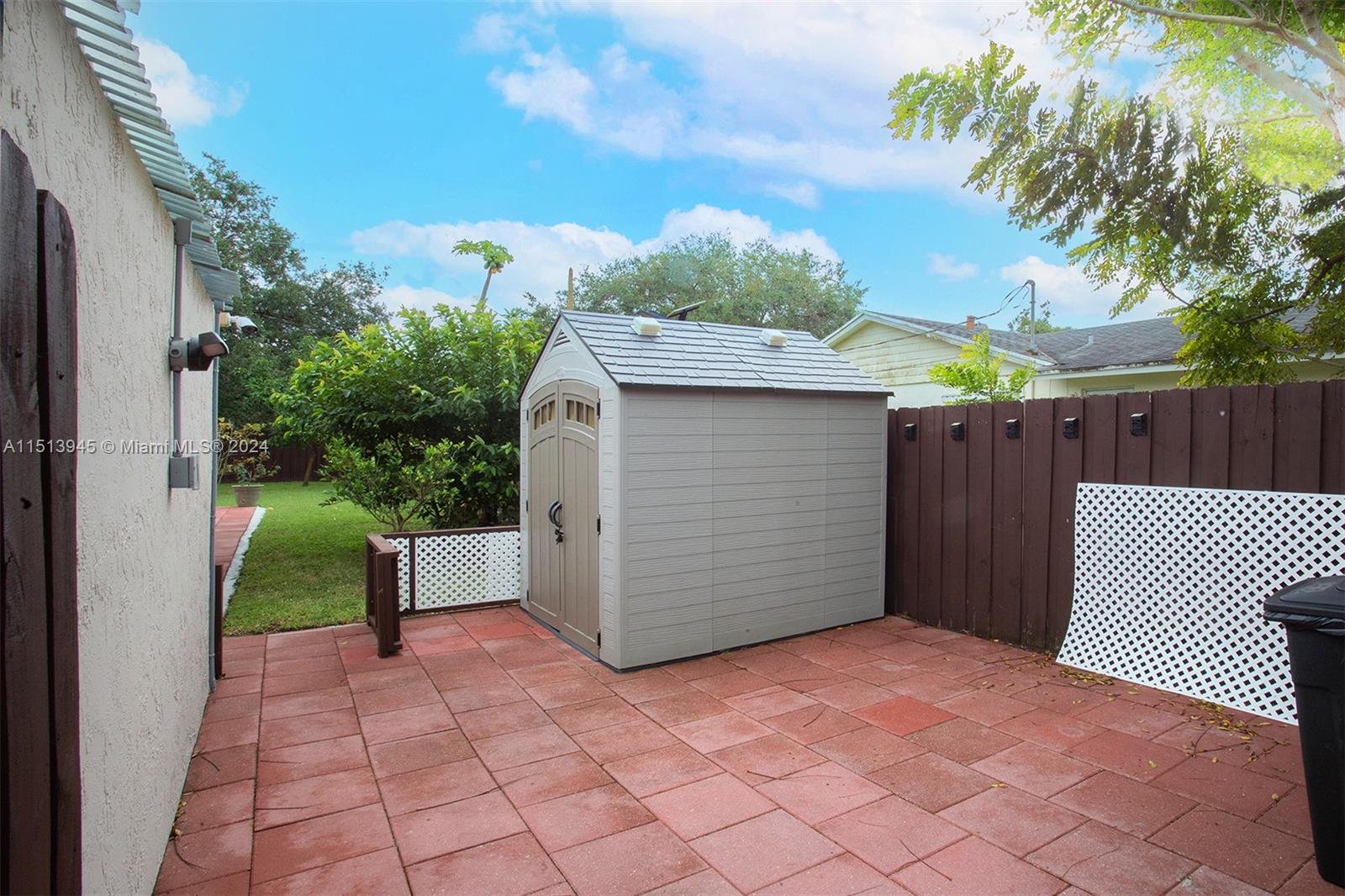 27525 SW 167th Ct, Unincorporated Dade County, Florida 33031, 4 Bedrooms Bedrooms, ,2 BathroomsBathrooms,Residential,For Sale,27525 SW 167th Ct,A11513945